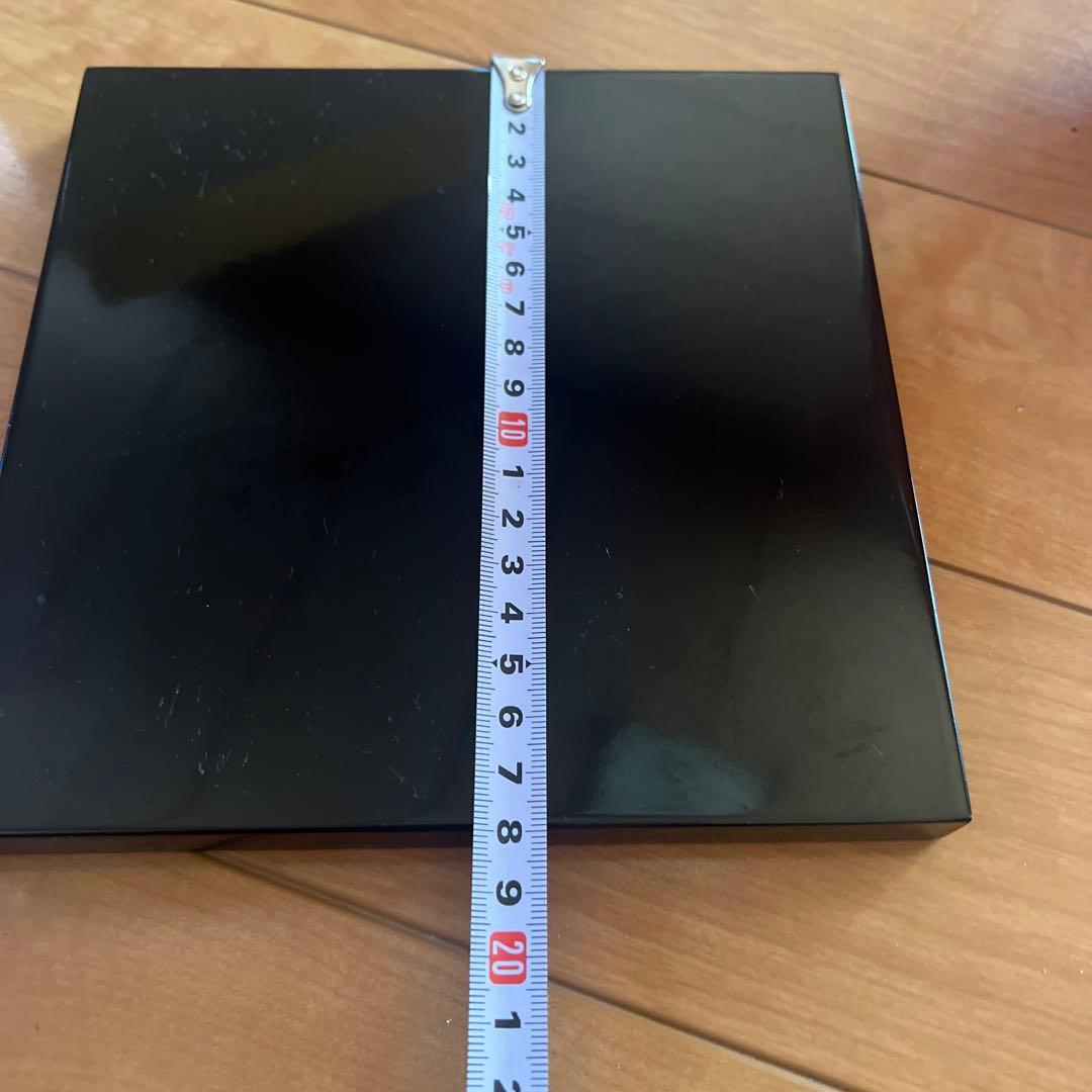 硝子工芸の人気作家岩田久利作【赤華文壺】21cm