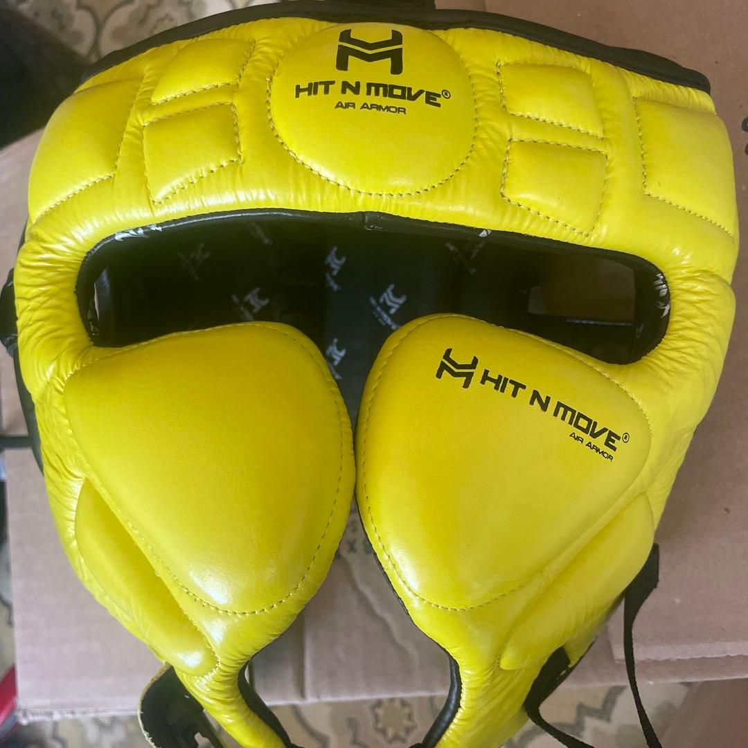 大幅値下げ！国内未入荷！！Hit N Move ヘッドギア 新品！！！