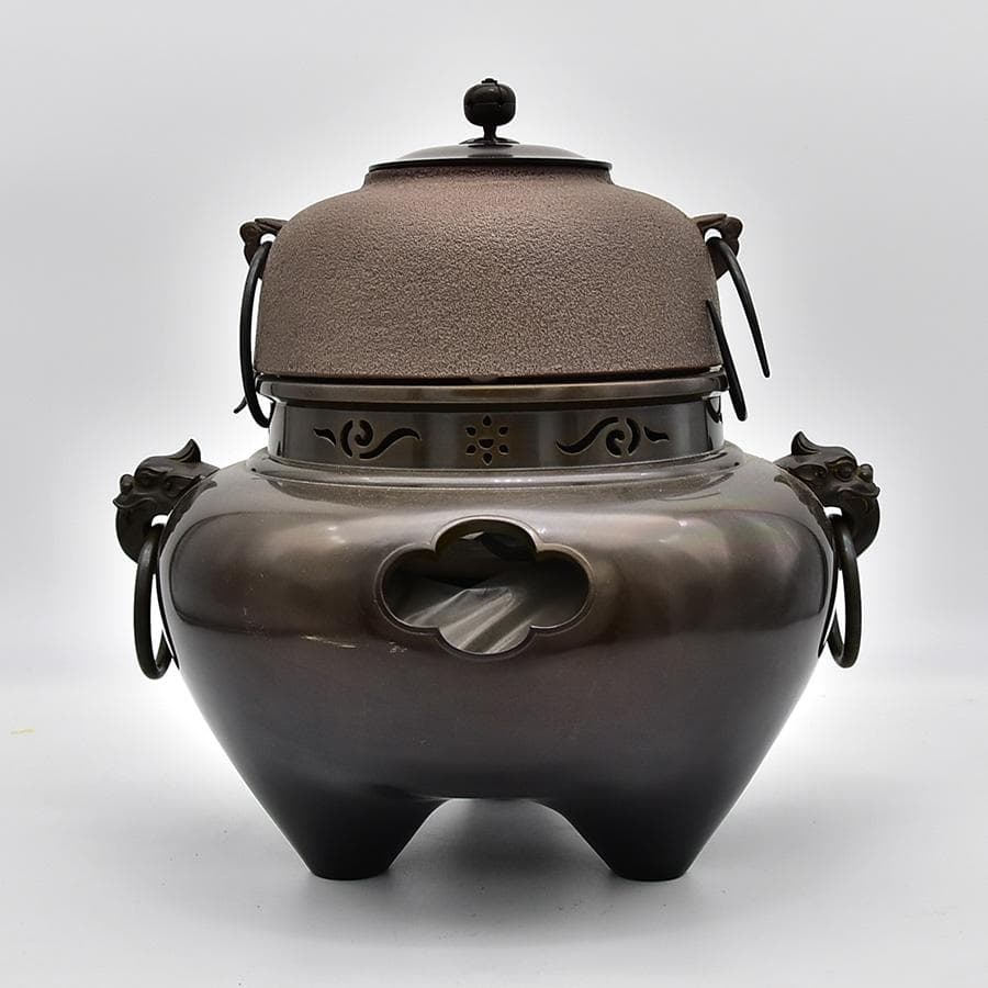 唐銅鬼面風炉釜師畠春斎氏作共箱付 火鉢 唐銅製 鬼面風炉 釜様 大禾造