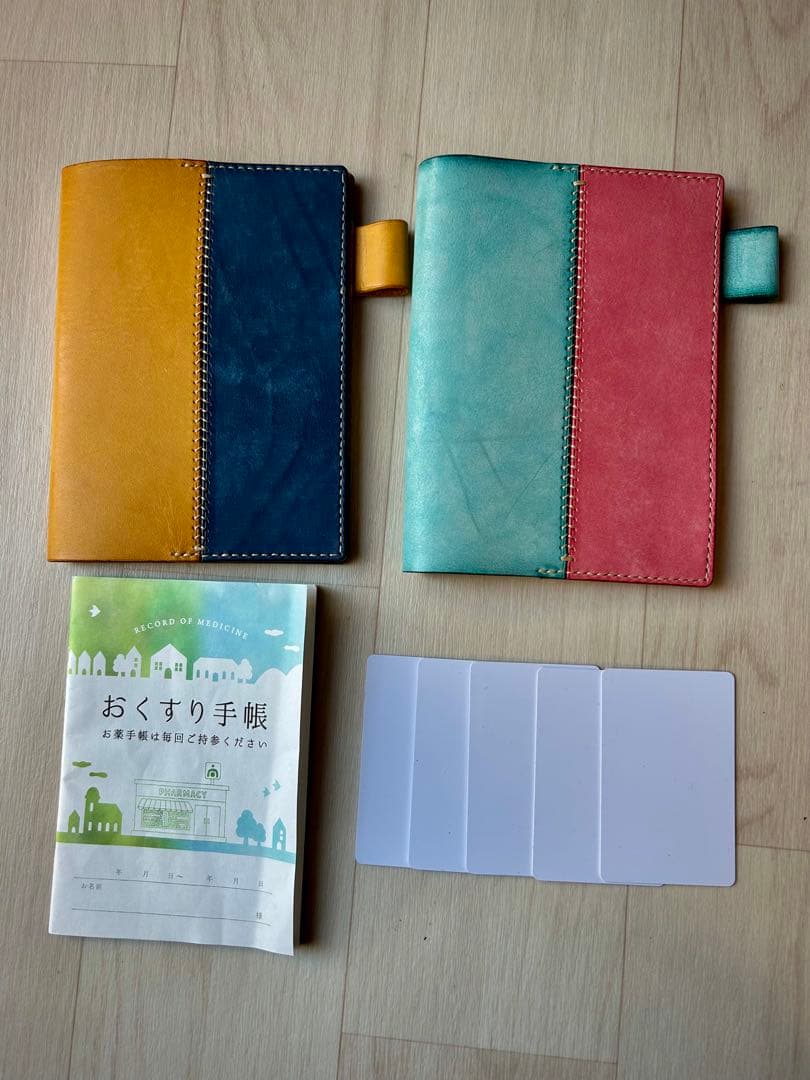 ♡yukiko♡｜お薬手帳ケース 本革 手縫い（オーダー品）