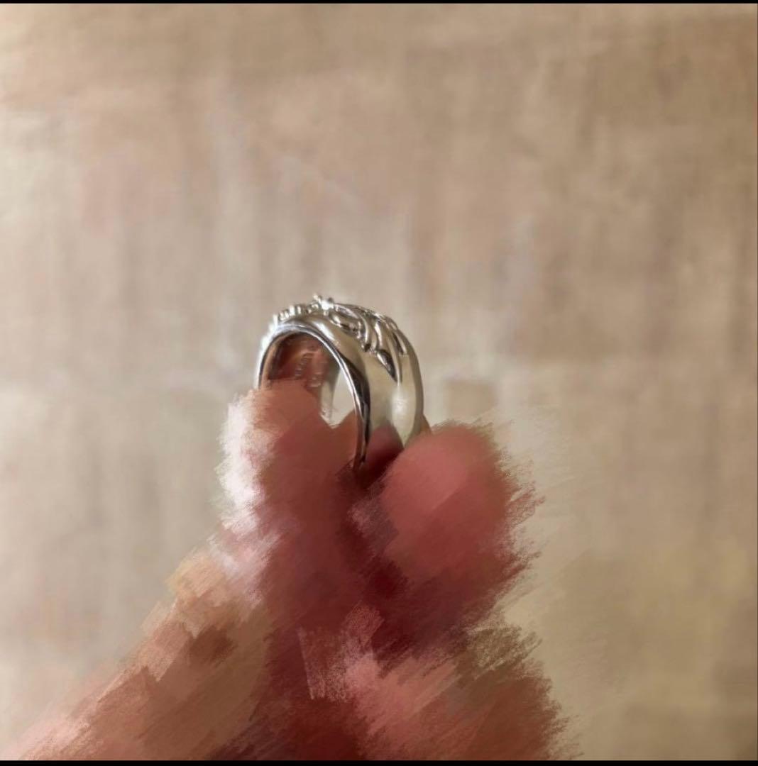 Chrom heartsフローラルクロスリング