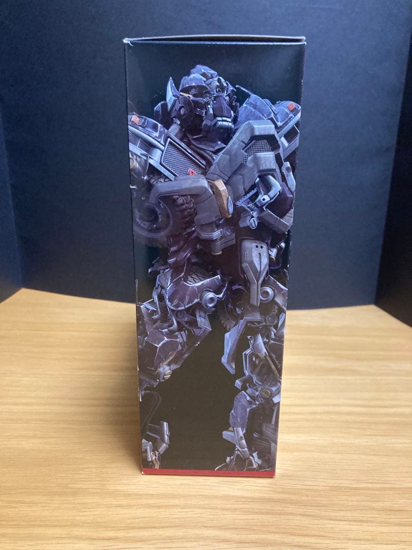トランスフォーマースタジオシリーズ　アイアンハイドSS-16