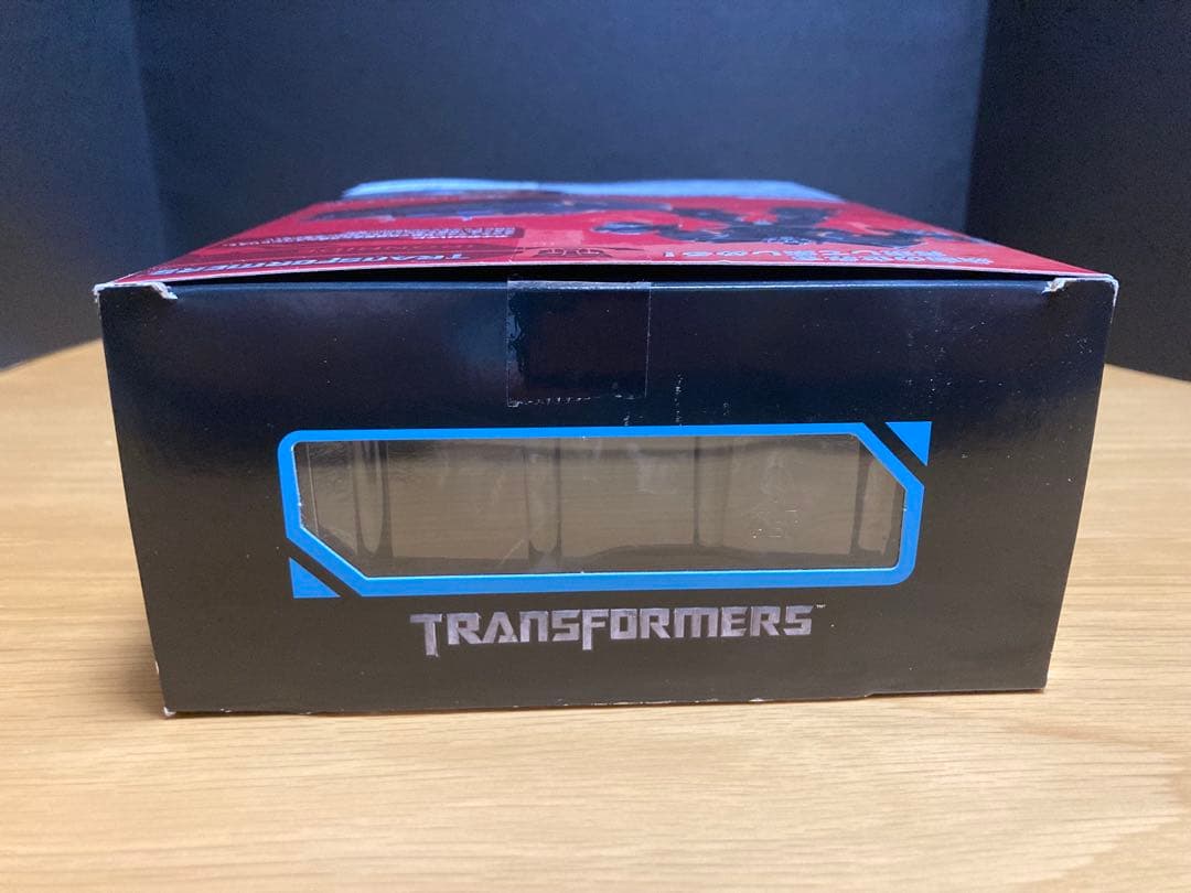 トランスフォーマースタジオシリーズ　アイアンハイドSS-16