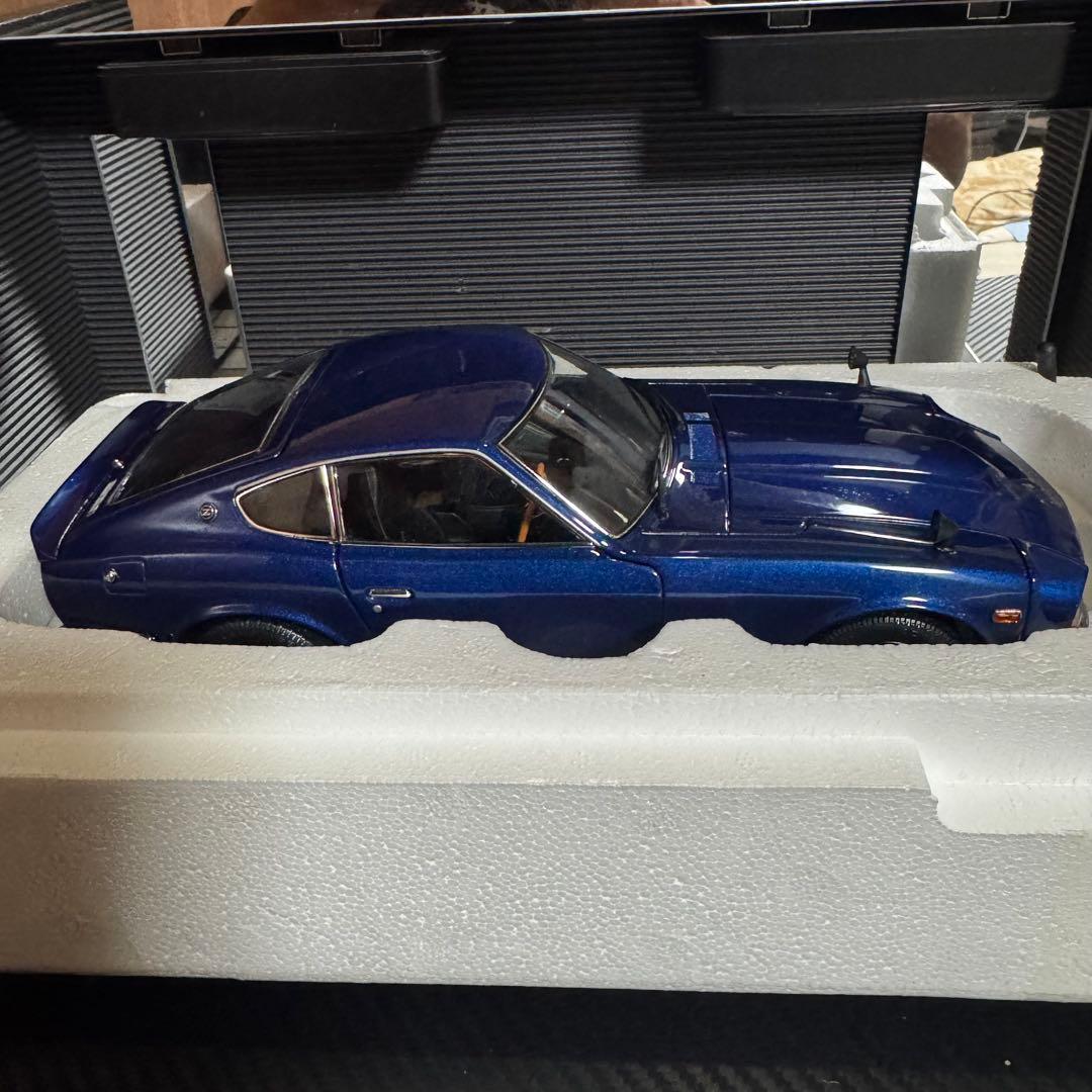 絶版未展示品 京商 1/18 フェアレディZ S30 Street Sports