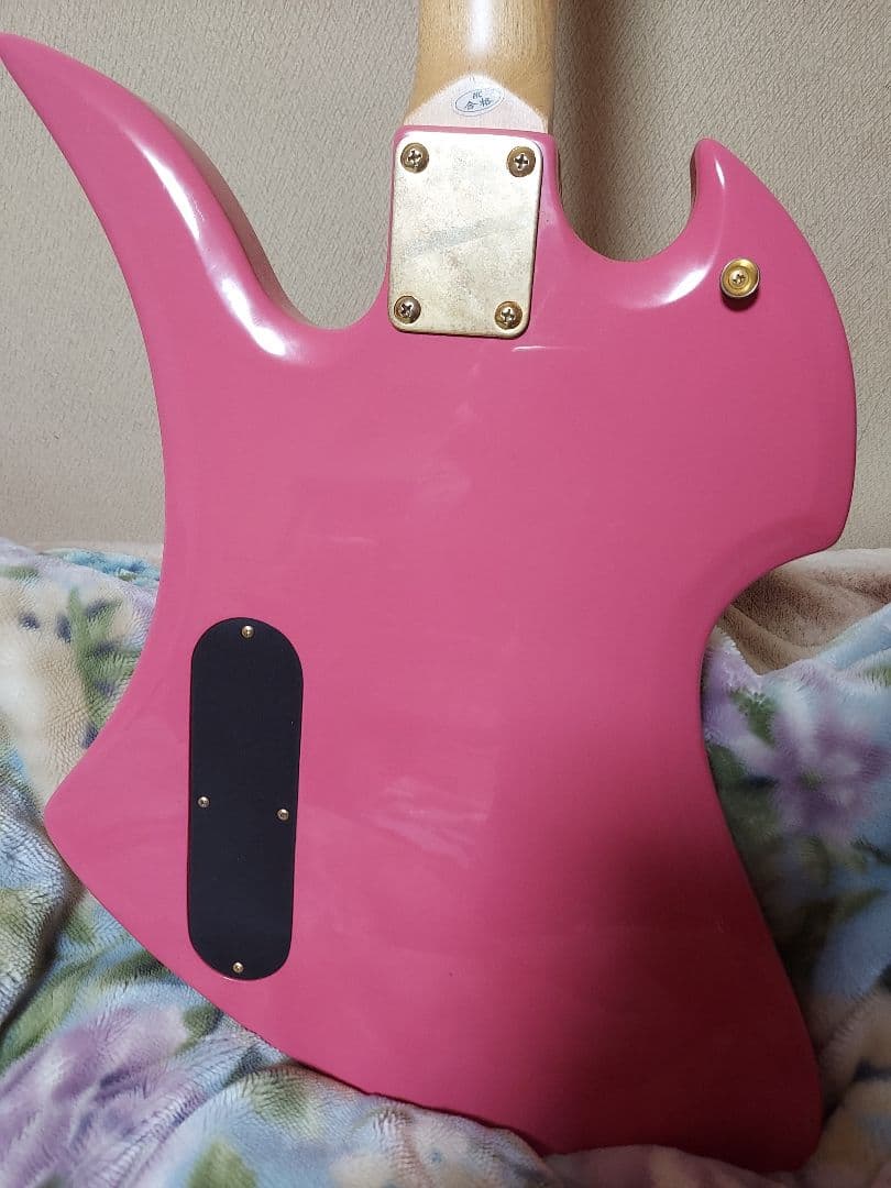 モッキンバード hideモデルギター ピンク
