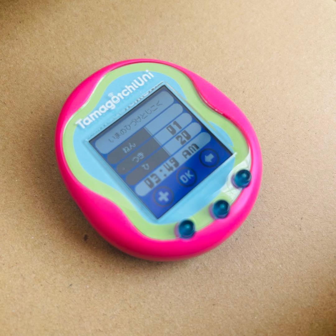 Tamagotchi Uni ピンク USBケーブル付 動作品