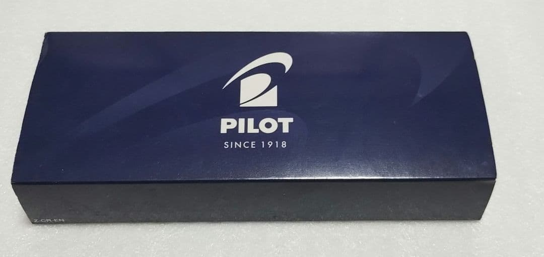 新品未使用廃盤品）パイロット ルシーナ3点セット ブラック軸細字F