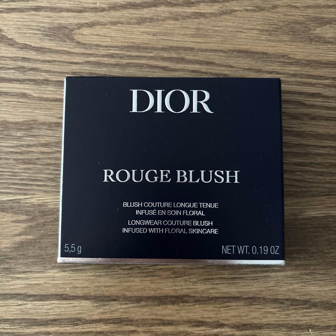 ディオールスキン　ルージュブラッシュ 271ピンクマニアマット 伊勢丹限定