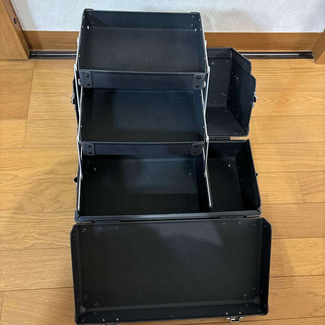 shu uemura シュウウエムラ　オリジナル　メイクアップ　ボックス