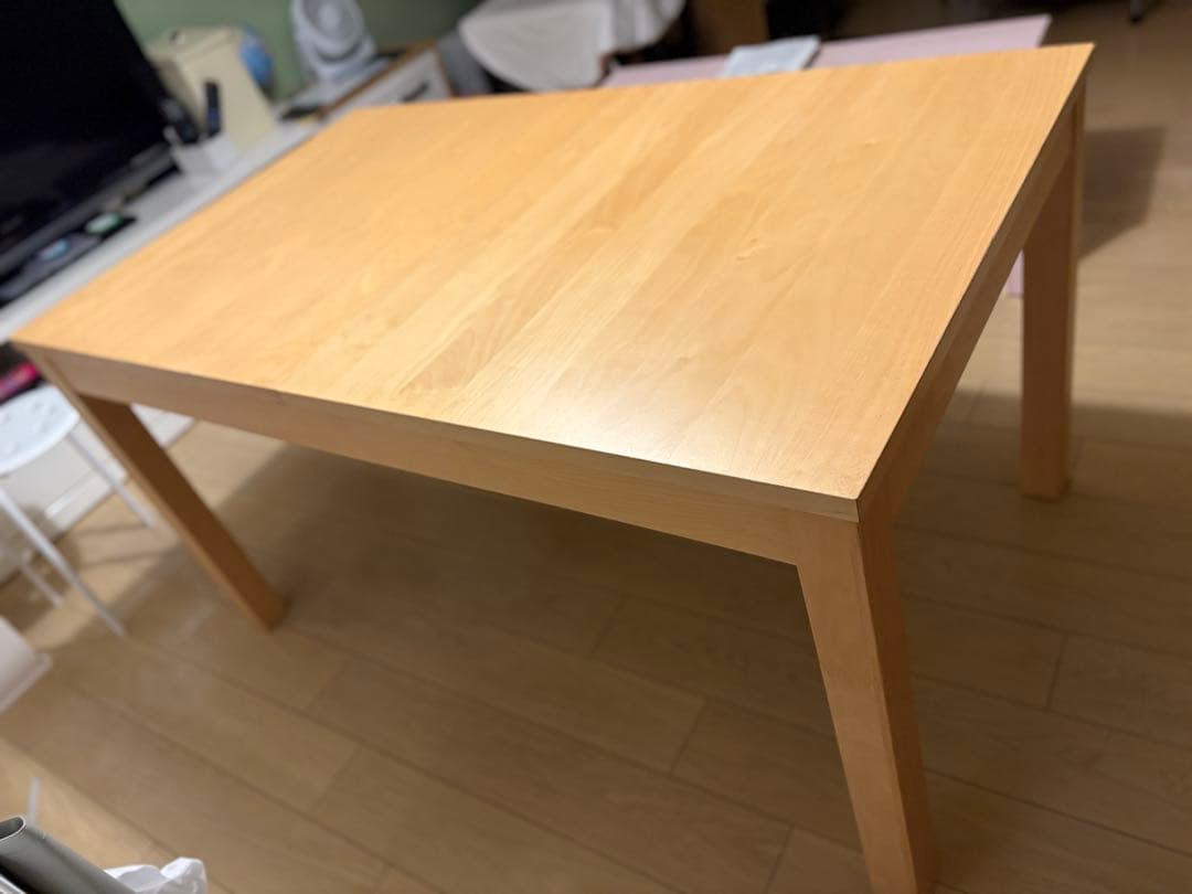 IKEA BJURSTA 伸縮可大型木製ダイニングテーブル