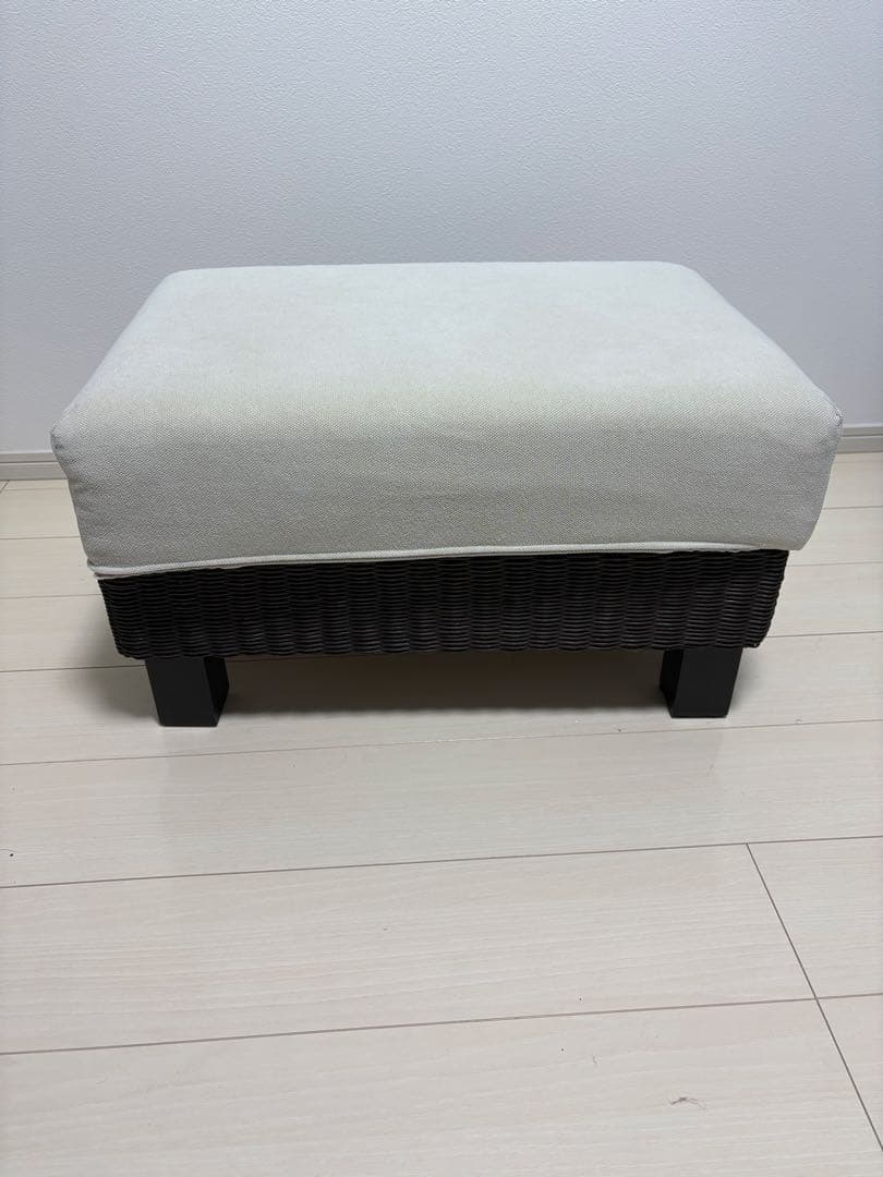 a.flat シン・ソファ　オットマン オフホワイト（替カバー付：ブルー）