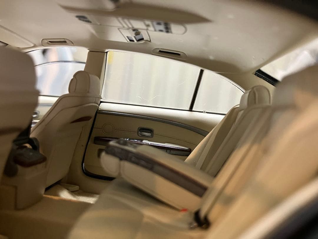 【非売品】BMW 7シリーズ　1／18ダイキャストミニカー