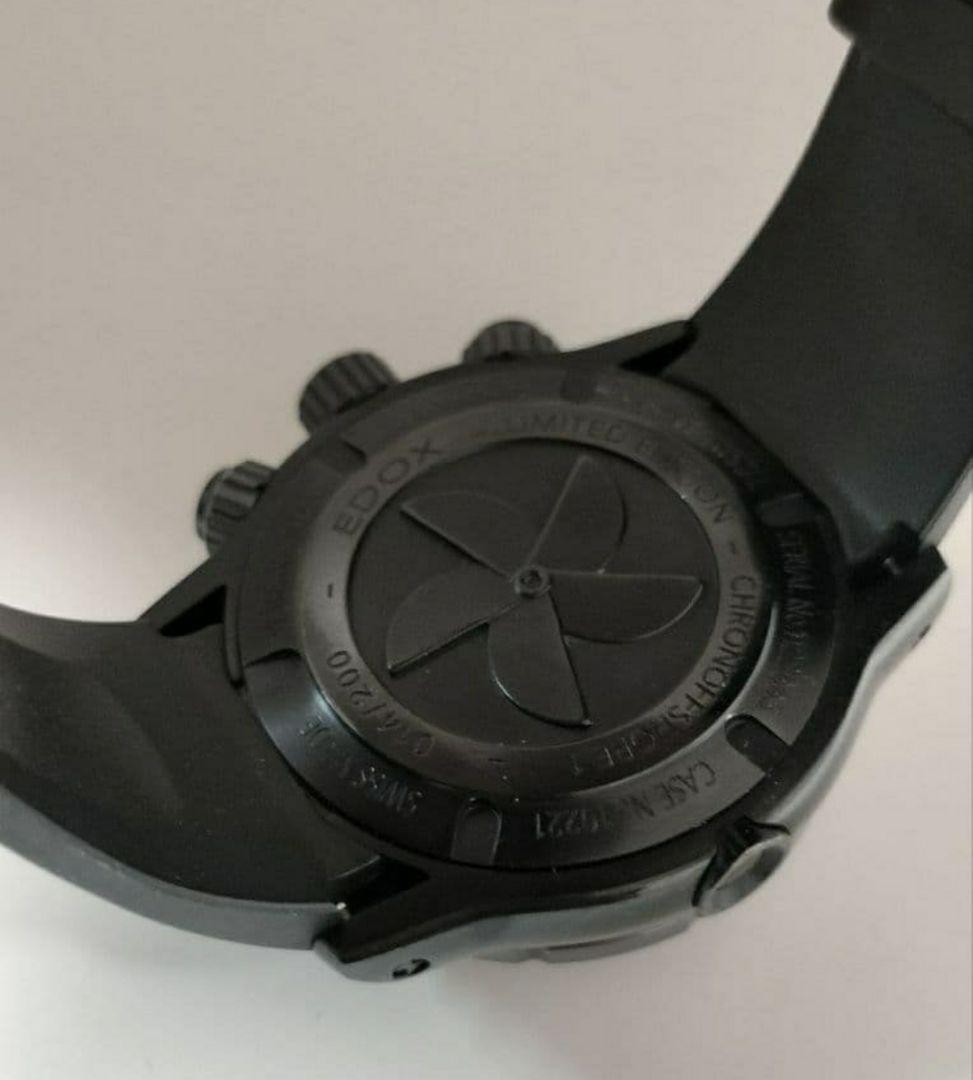 【週末限定値引き】EDOX クロノオフショア1 10周年限定モデル　ブラック