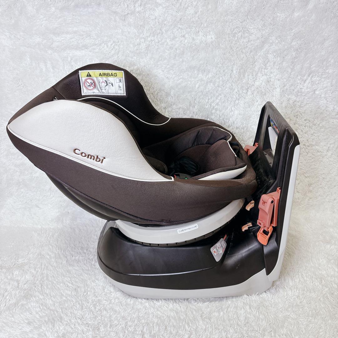 極美品　コンビ　ネルーム　Lite チャイルドシート　新生児対応　360度回転