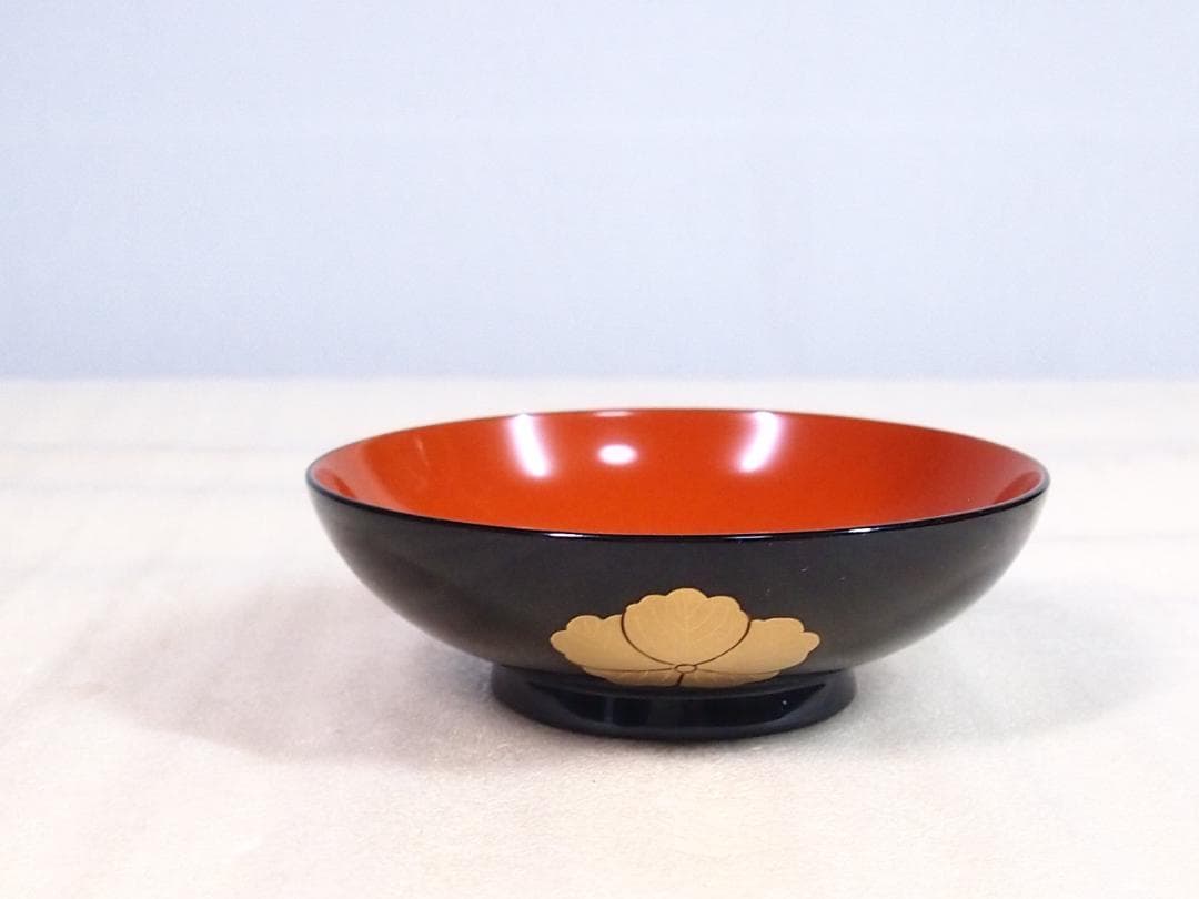 【未使用】輪島塗 熊野茂次 蔦蒔絵/蔦文 四つ椀5客 入れ子椀 布着本堅地 漆器