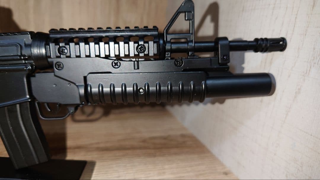 1/3スケール ミニチュア模型 AR15