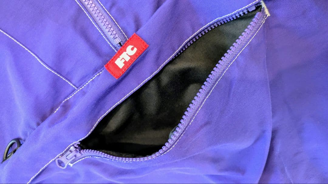 リュウジCONTRAST STITCH ANORAK