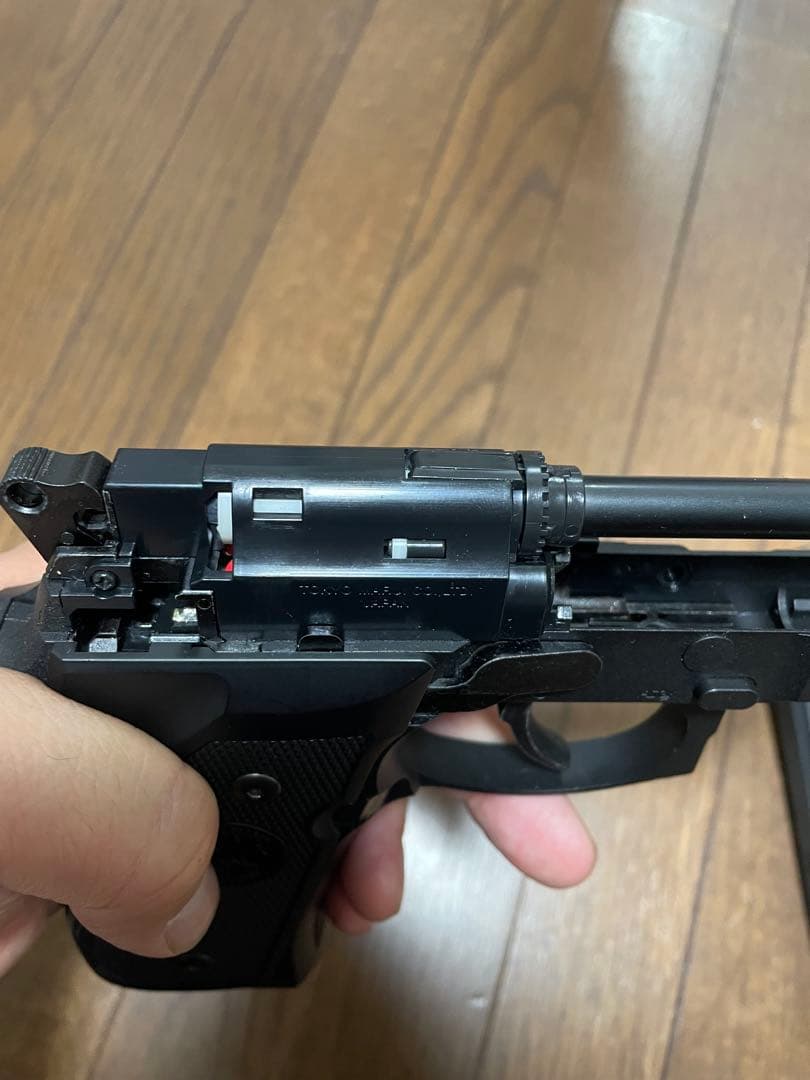 電動ハンドガン　ベレッタ　M9A1 フル・セミオート　バッテリー　充電器付き