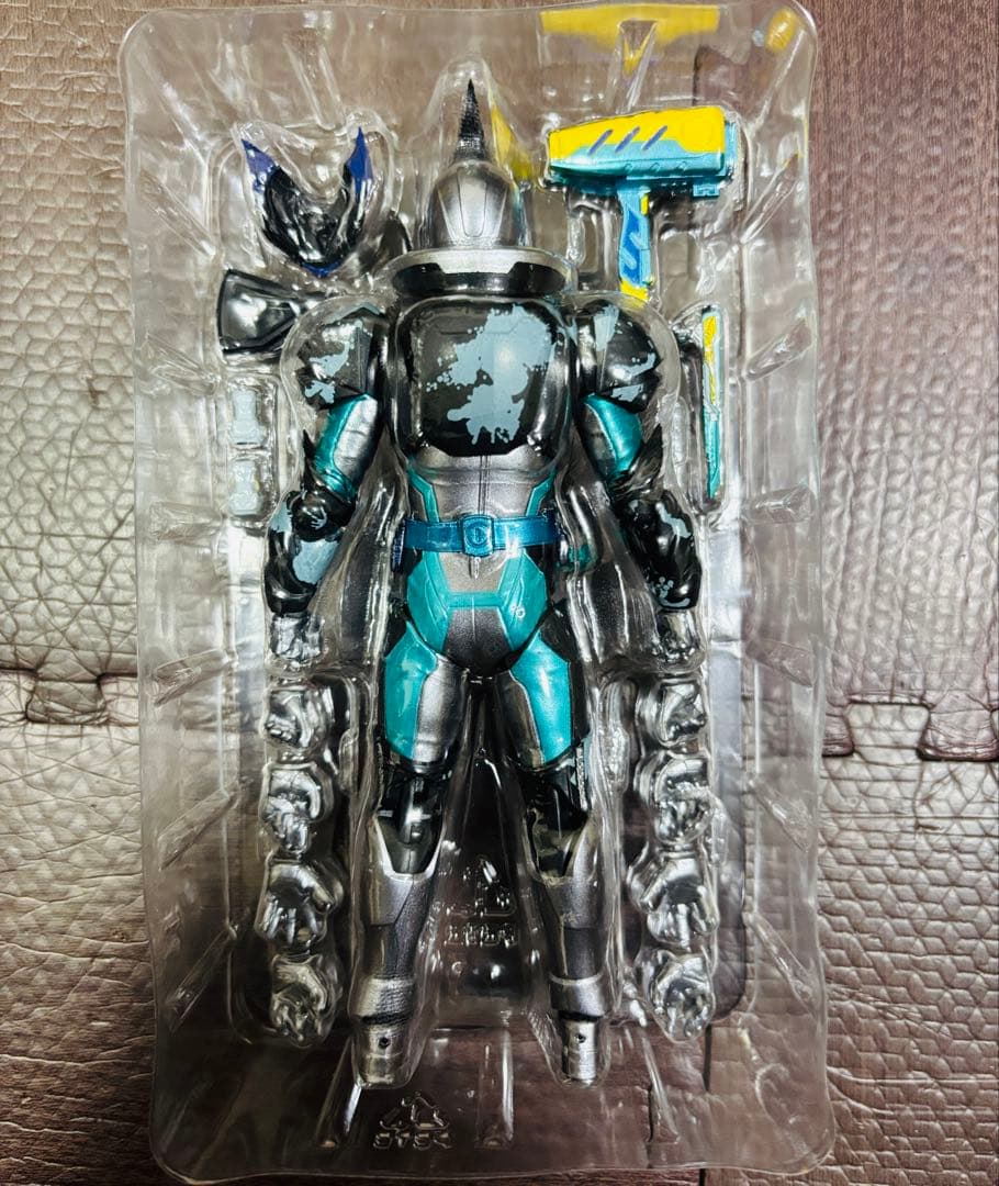 S.H.Figuarts 仮面ライダーリバイスシリーズ　4種セット　開封済