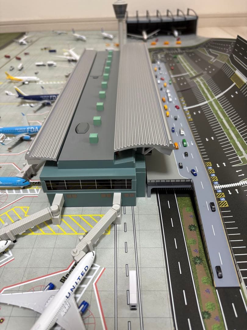 ①GJARPTB2 空港ターミナルビル ②GJAPS006 専用マット セット