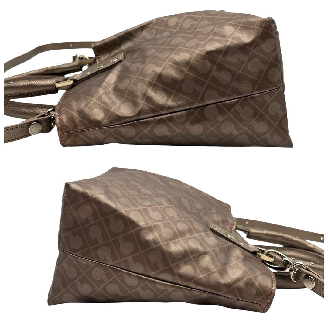 未使用◎ゲラルディーニ バイーラ ソフティ 2way 斜めがけ ショルダーバッグ