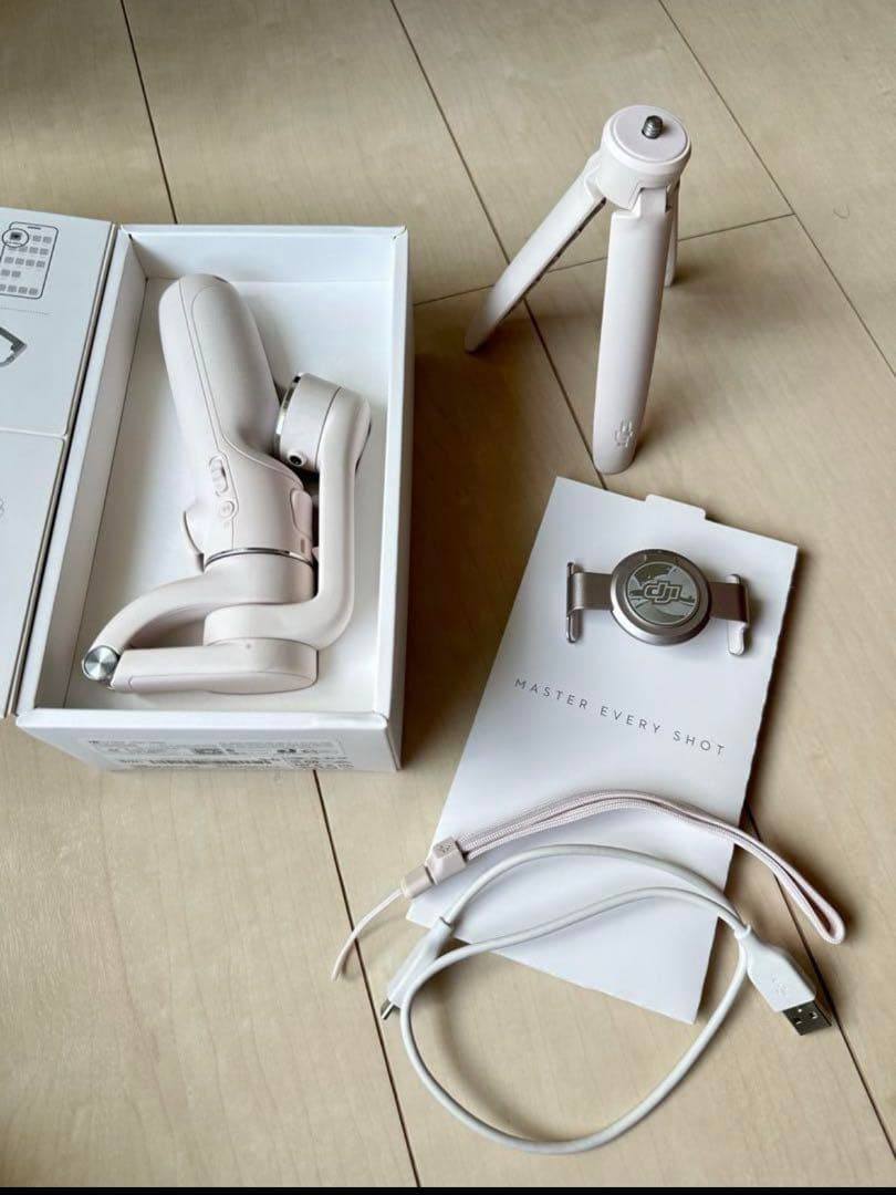 ほぼ未使用】DJI OM5 ホワイトピンク