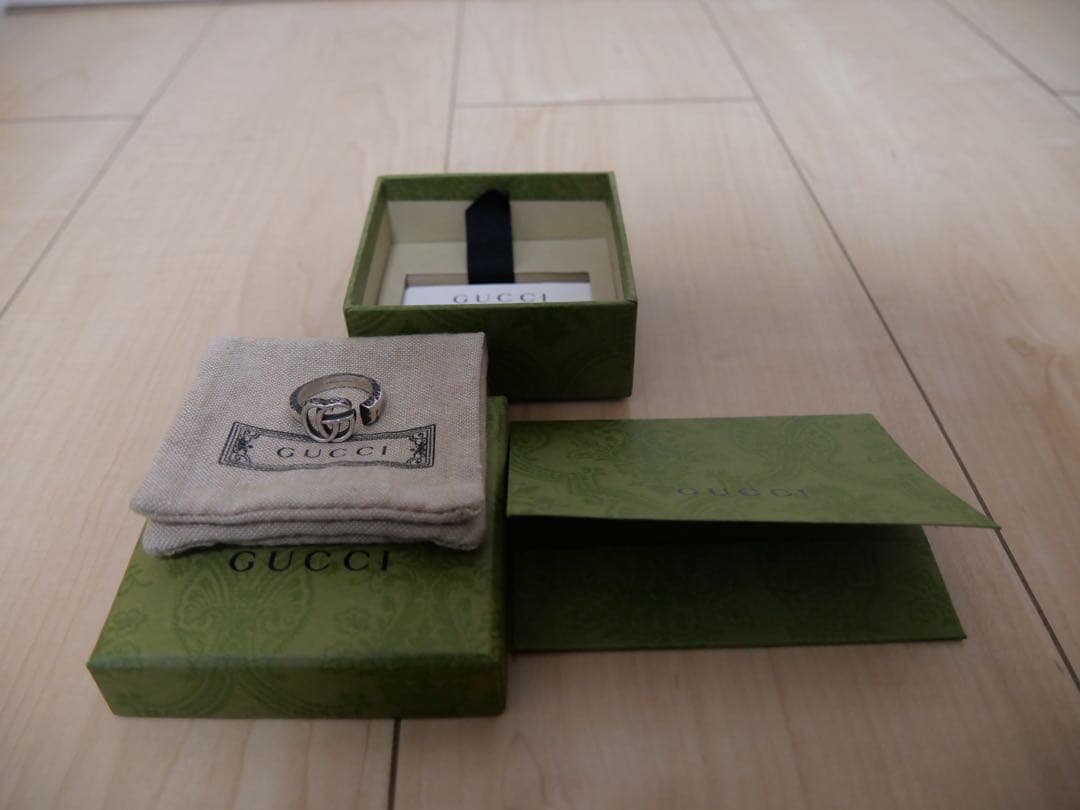 GUCCI ダブルG キーモチーフ リング