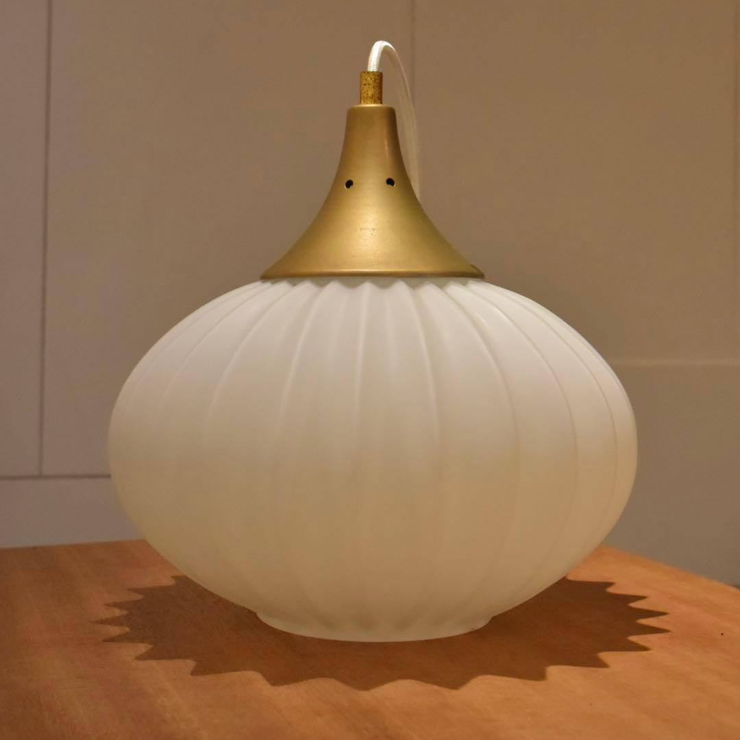 ヤマギワ照明乳白ガラスヴィンテージIKG