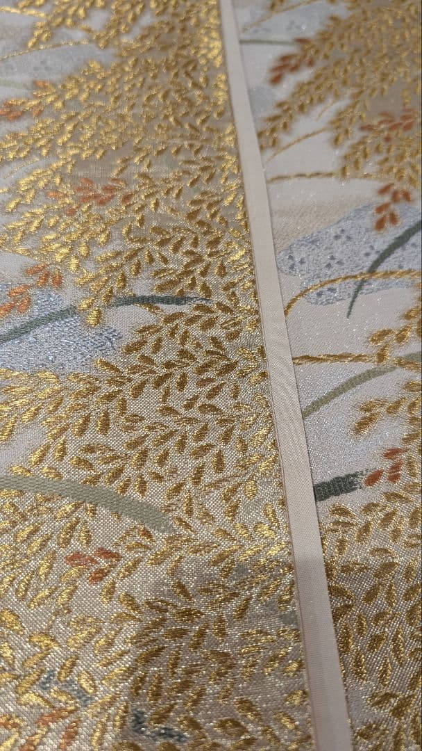 高級】本金•袋帯 金糸刺繍（黄金織つづれ） 草花模様〜米百俵