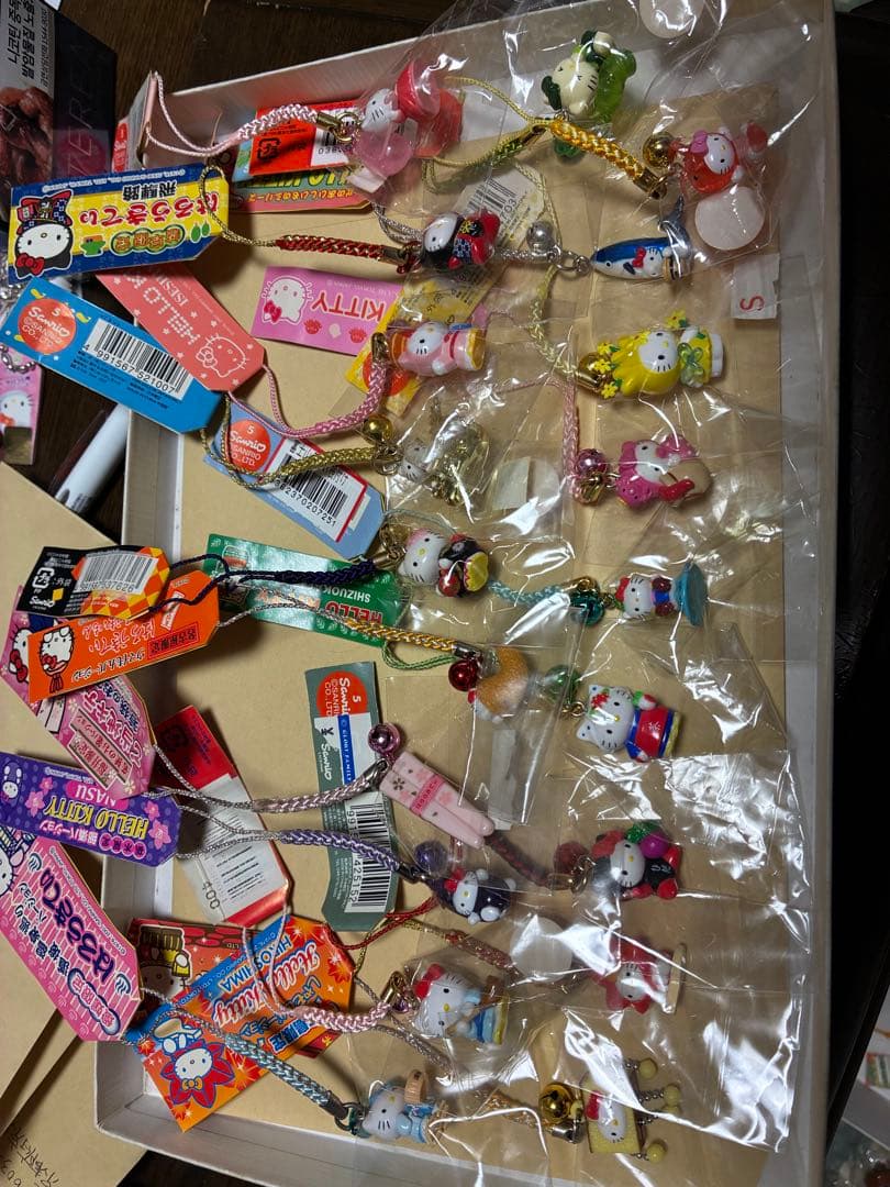 キティちゃん　根付け　まとめ売り