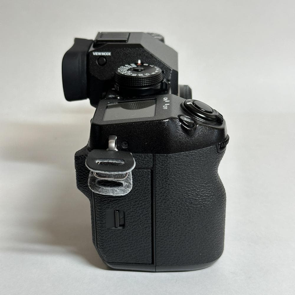 美品｜FUJIFILM X-H1 ボディ（付属品完備・箱無し）