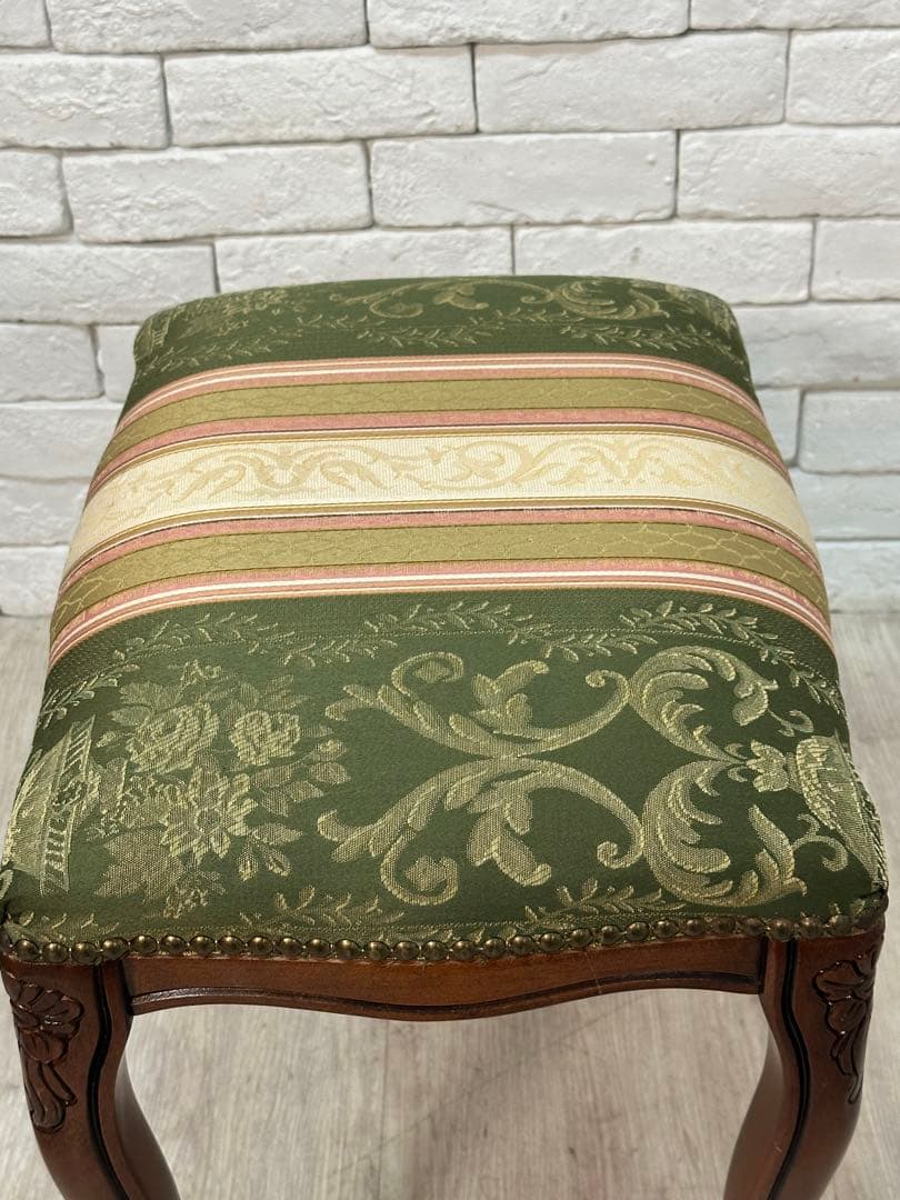 ⭐️【全国送料無料】3万円　スツール　椅子　腰掛け　猫脚　ヨーロピアン　オットマン