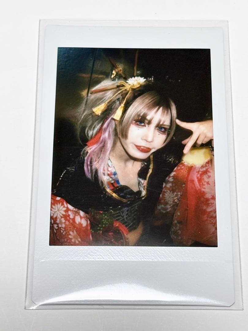 0.1gの誤算 河村友雪さんチェキ 2026/1/10① - メルカリ