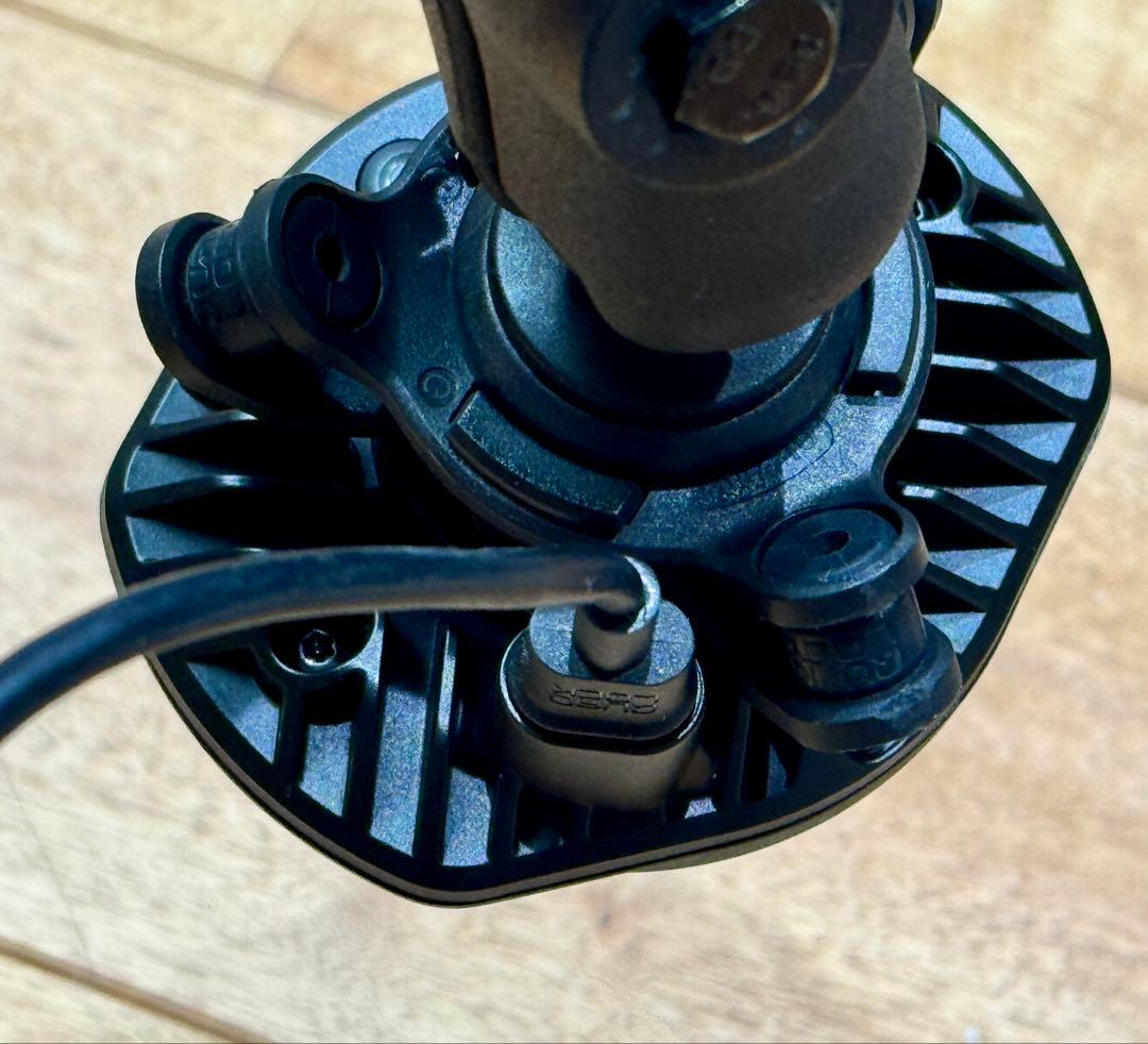 QUAD LOCK バイク ワイヤレス 充電 防振 スマホ ホルダー