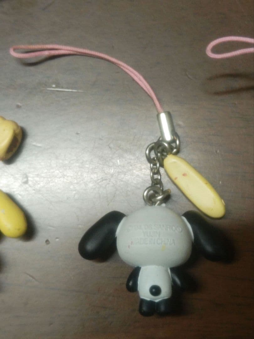 シュガーバニーズ　フィギュアストラップ