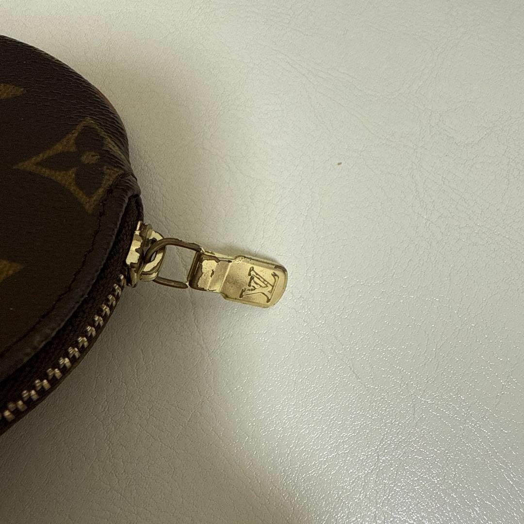 ルイヴィトン正規品モノグラムラウンドケース