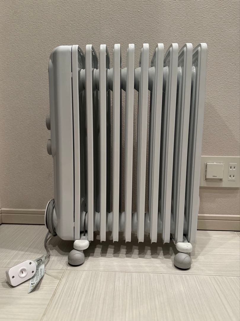 デロンギ アミカルド RHJ35M1015 10～13畳 ECOモード搭載 - メルカリ