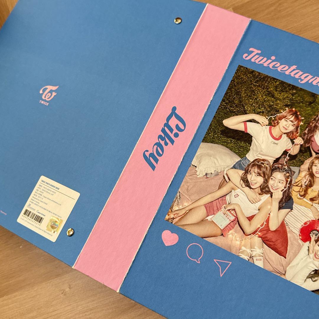 twice likey ライキー　バインダー　カードホルダー　トレカ　9ポケット