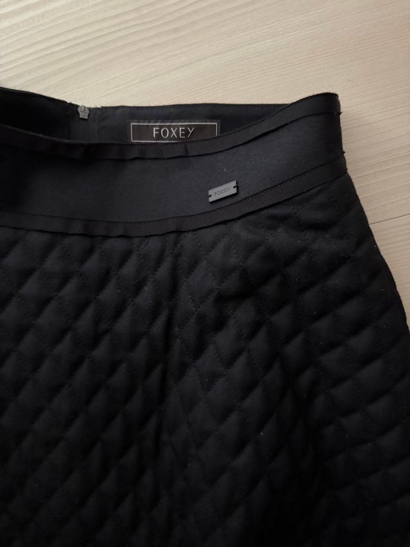 FOXEY Skirt “Cross Flare” 42