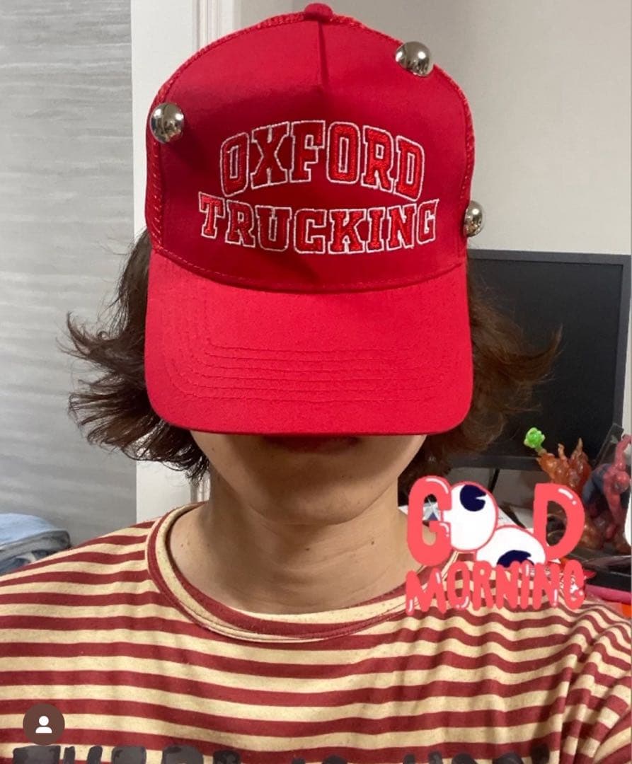 ELLADOUGLAS 赤キャップ ポーカーズあつむ着用