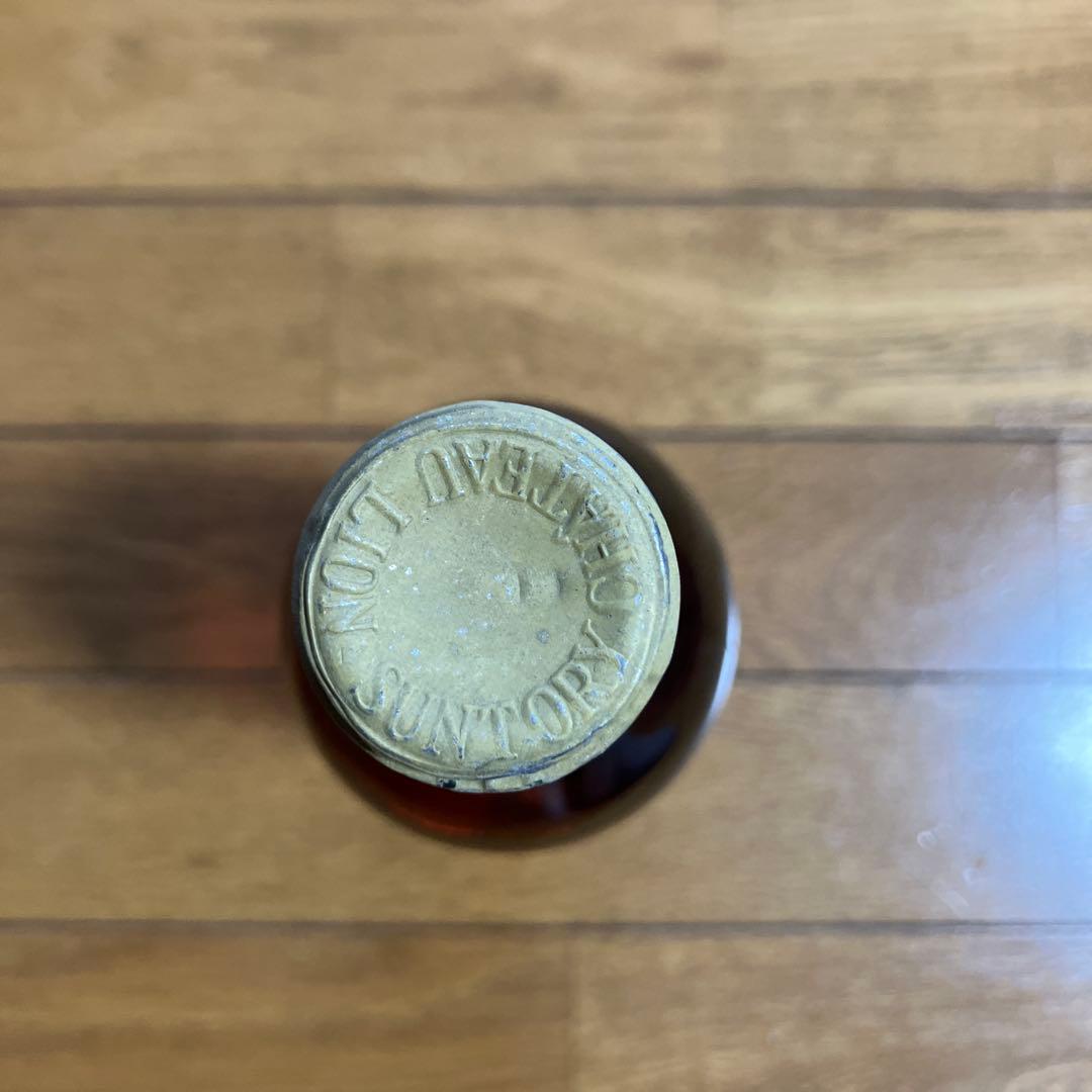 Suntory Chateau Lion 1966 vin blanc