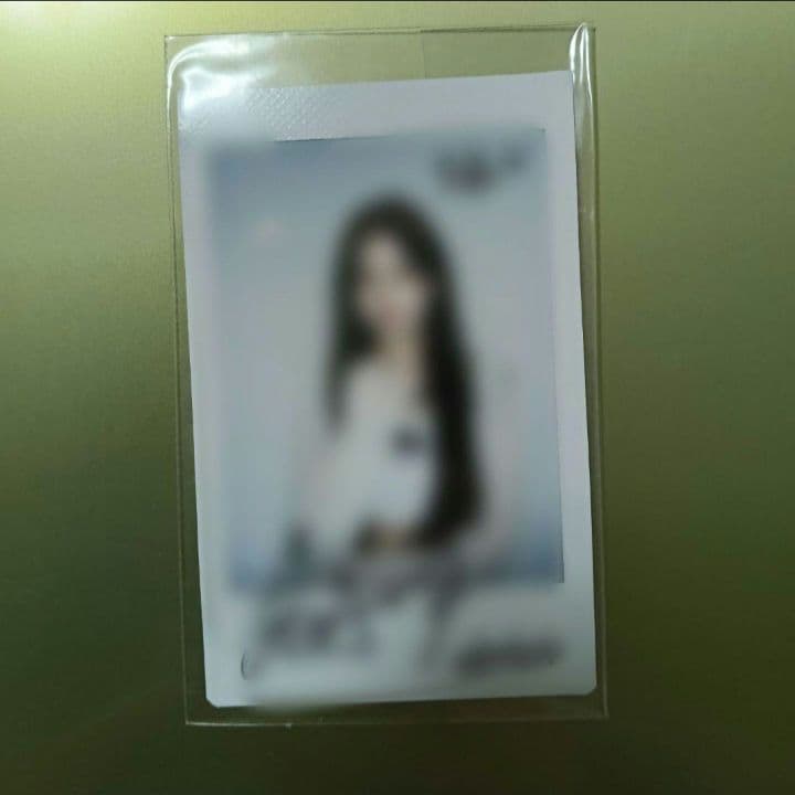 STAYC アイサ 直筆サイン入り チェキ - メルカリ