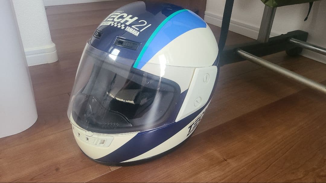 高 品質車・バイク・自転車 - TECH21限定レプリカヘルメット I105578964