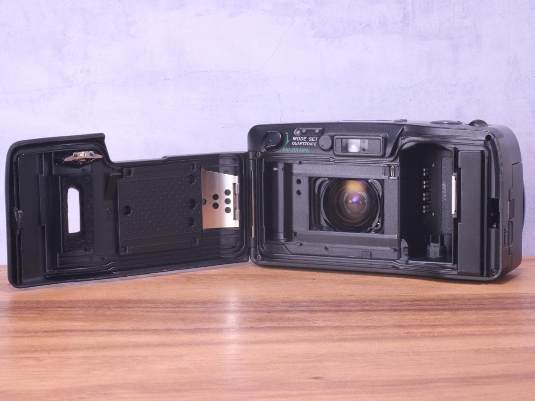 完動品◎ ショップ OLYMPUS SUPER ZOOM 105G フィルムカメラ