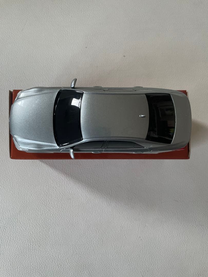 トヨタ クラウン アスリート 210系後期 色見本 ミニカー 1/30 全12色