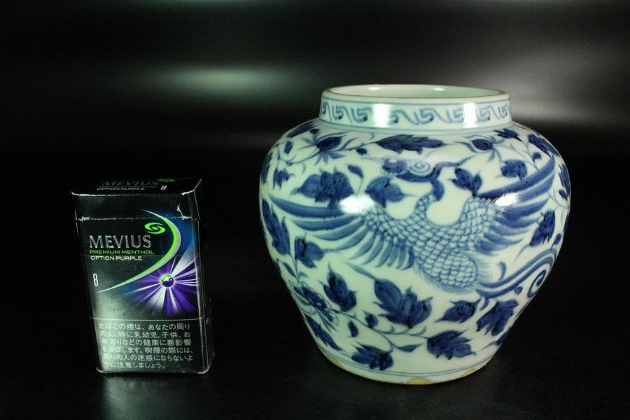 中国美術 青花 纏枝蓮花鳳紋 壷(K-A727)