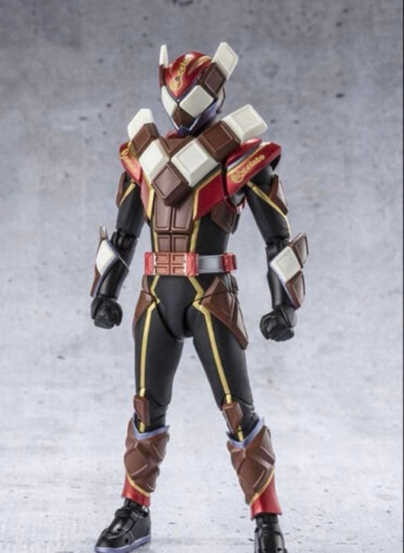 仮面ライダーヴァレン フィギュアーツ レビュー】S.H.Figuarts 仮面ライダーヴァレン チョコドンフォーム