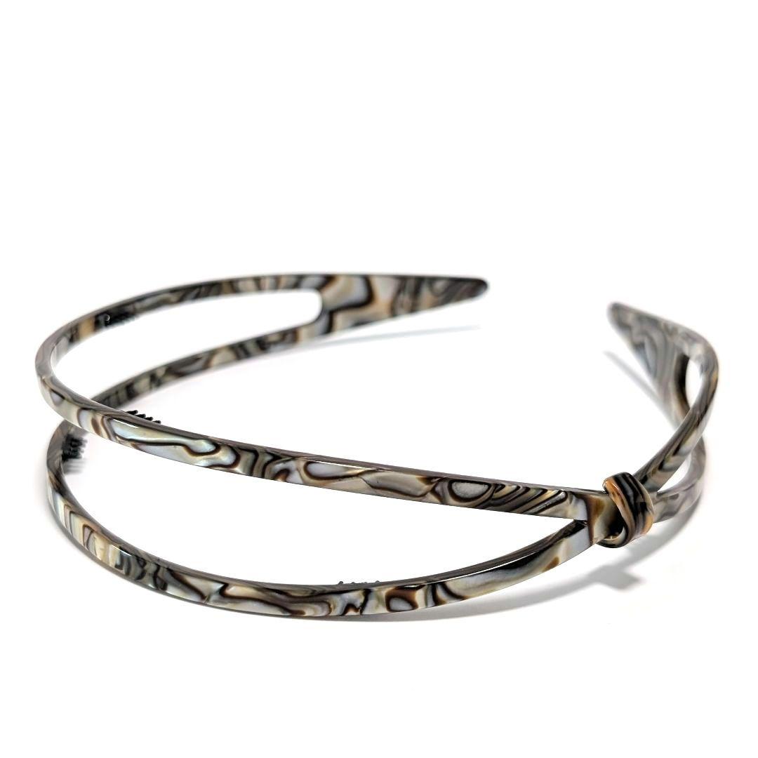 美品 ALEXANDRE DE PARIS カチューシャ へアクセサリー Aロゴ