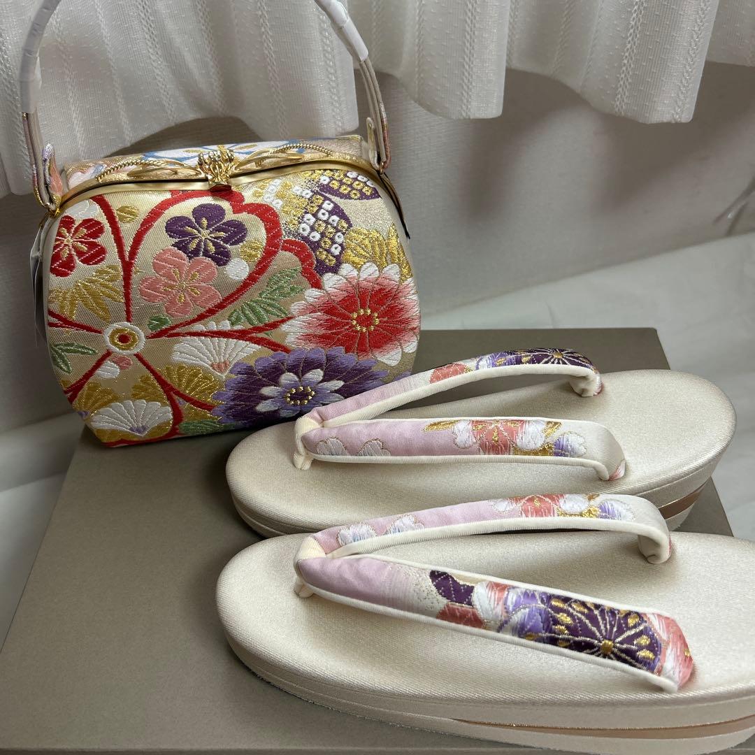 きょうこNo.38 和装　草履、バッグセット　　正絹　帯地　新品未使用