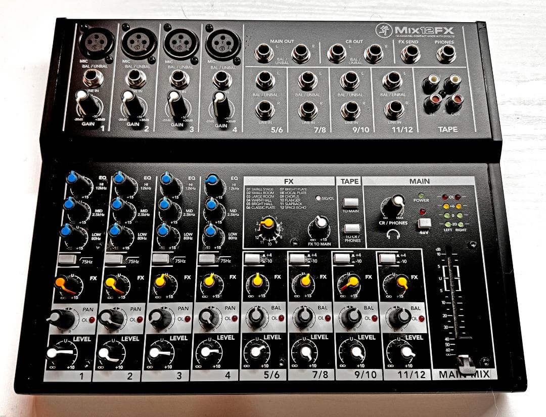 配信機器・PA機器・レコーディング機器 Mackie Mix12FX